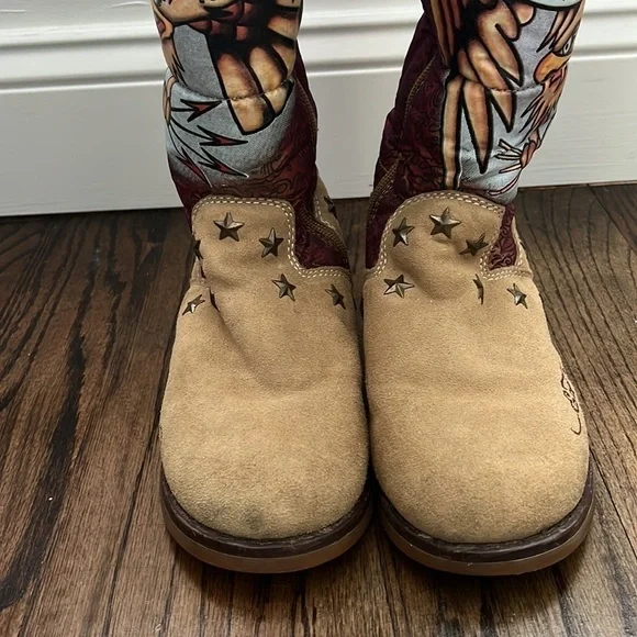 Ed Hardy Born Free Winter Boots Women's Size 5 American Eagle Fur Lined